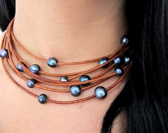 Pearl and Leather Necklace, Multi Strand Necklace with Peacock Pearls, Pearl and Leather Jewelry, Boho Jewelry, Pearls on Leather Necklace