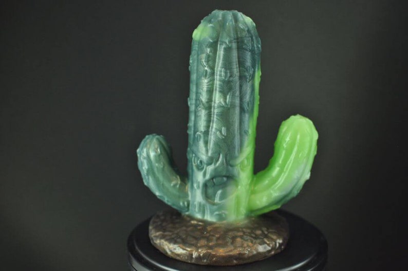 Cactus Toy 100% Platinum Cure Silicone, Mature image 2