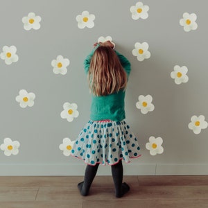 Watercolour Daisy Fabric Wall Decals | Reusable FABRIC Wall Decals Eco Friendly | Peel & Stick | Floral Decal Nursery Decor