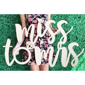 Miss to Mrs Sign, Bridal Shower Sign for Bride Wedding, Bridal Shower Decorations, Bride to Be Sign, Bridal Shower Backdrop Miss to Mrs