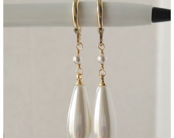 Teardrop pearl earrings, Bridal earrings, Bridesmaids earrings, White Pearl earring for women