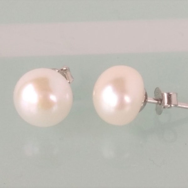 Puces d'oreilles en perles d'eau douce, Puces d'oreilles en perles véritables, Petites perles, Boucles d'oreilles en perles minimalistes argent/or