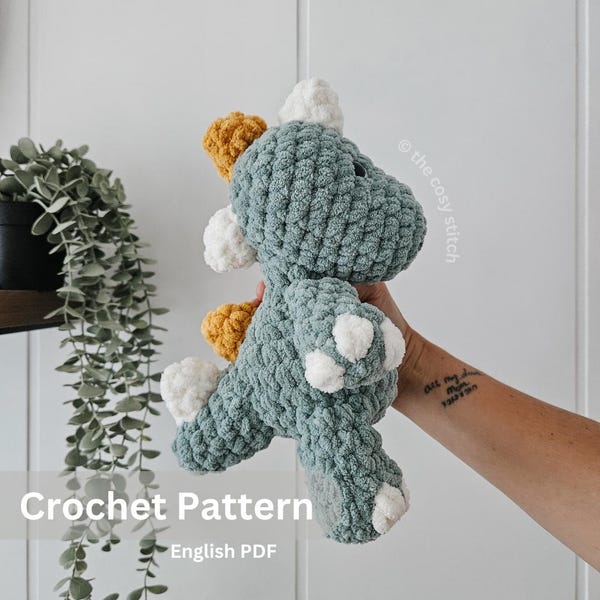 Padrão de Crochê de Dinossauro | Pelúcia do Saurus, o Dinossauro | Brinquedo Amigurumi | Dinossauro de Pelúcia
