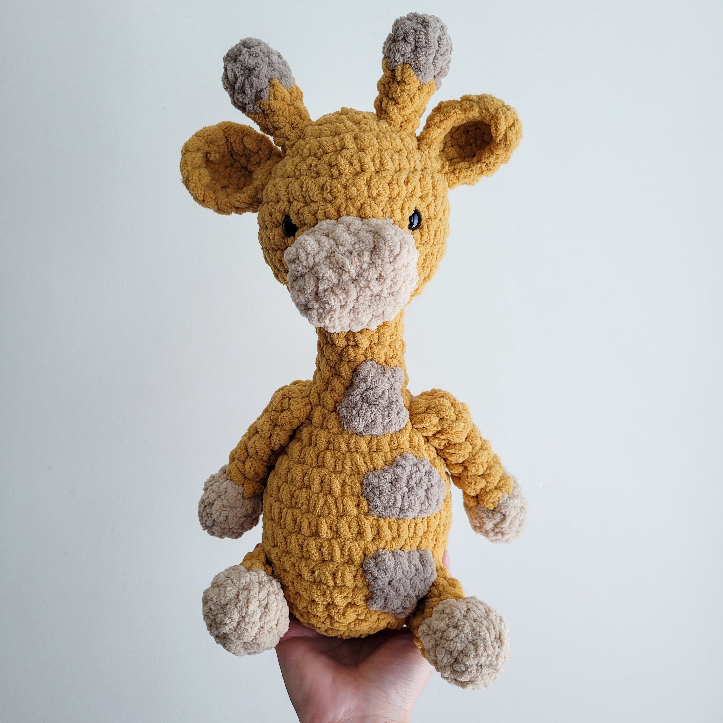 40 Crochet Stuffies with Cows, Frogs, Koalas, and Cthulhu 34 Pattern: Griffie the Giraffe Crochet Stuffie