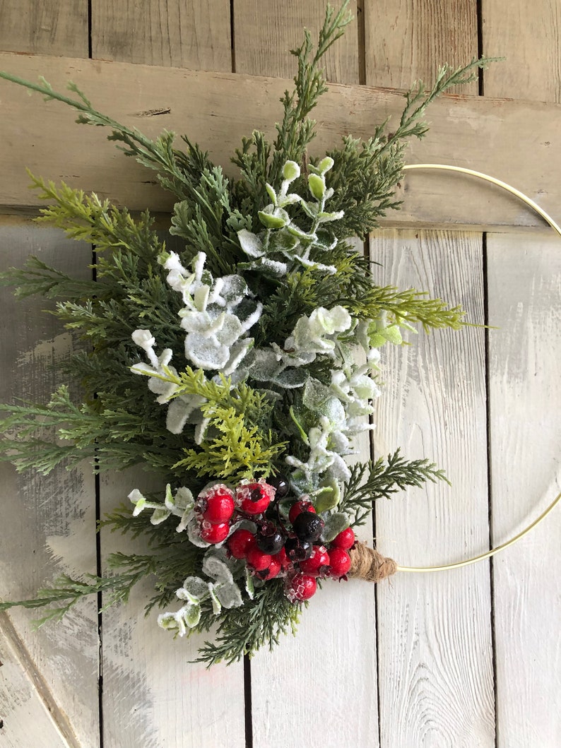 Christmas Wreath, Winter Wreath, Winter Decor, Holiday Wreath, Farmhouse Wreath, Christmas Decor, Rustic Wreath, Front Door Wreath zdjęcie 1