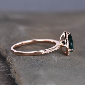 Emerald Ring, May Birthstone Ring, Pear Emerald Engagement Ring, Rose Gold Emerald Ring, Halo Ring, Promise Ring, Green Gemstone 画像 3