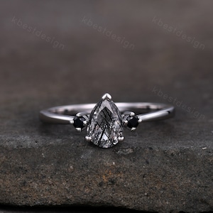 Birnenförmiger schwarzer Quarz Rutil Verlobungsring Zierlicher Silber Ring Schwarzer Edelstein Ring Antiker Brautring Jahrestagsgeschenk Handgemachter Ring