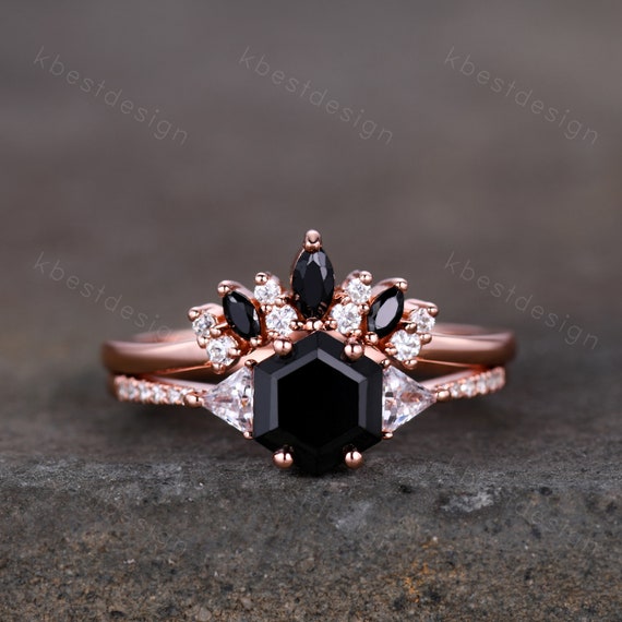 7-stones Marquise Cut Black Spinel Dimond Crown Stacking V Shaped Band
