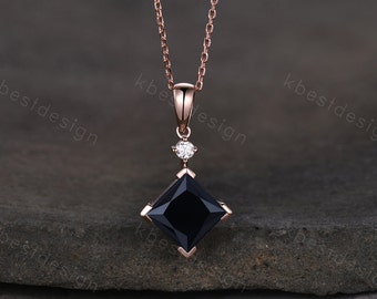 3CT Princess Cut Natural Black Onyx Necklace 14K Rose Gold Unique Black Gemstone Pendant for Women Vintage Personalized Anniversary Necklace