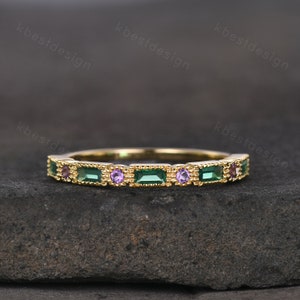 Art Deco Emerald wedding band solid 14k Yellow gold emerald amethyst wedding band vintage baguette Stacking ring women Anniversary band
