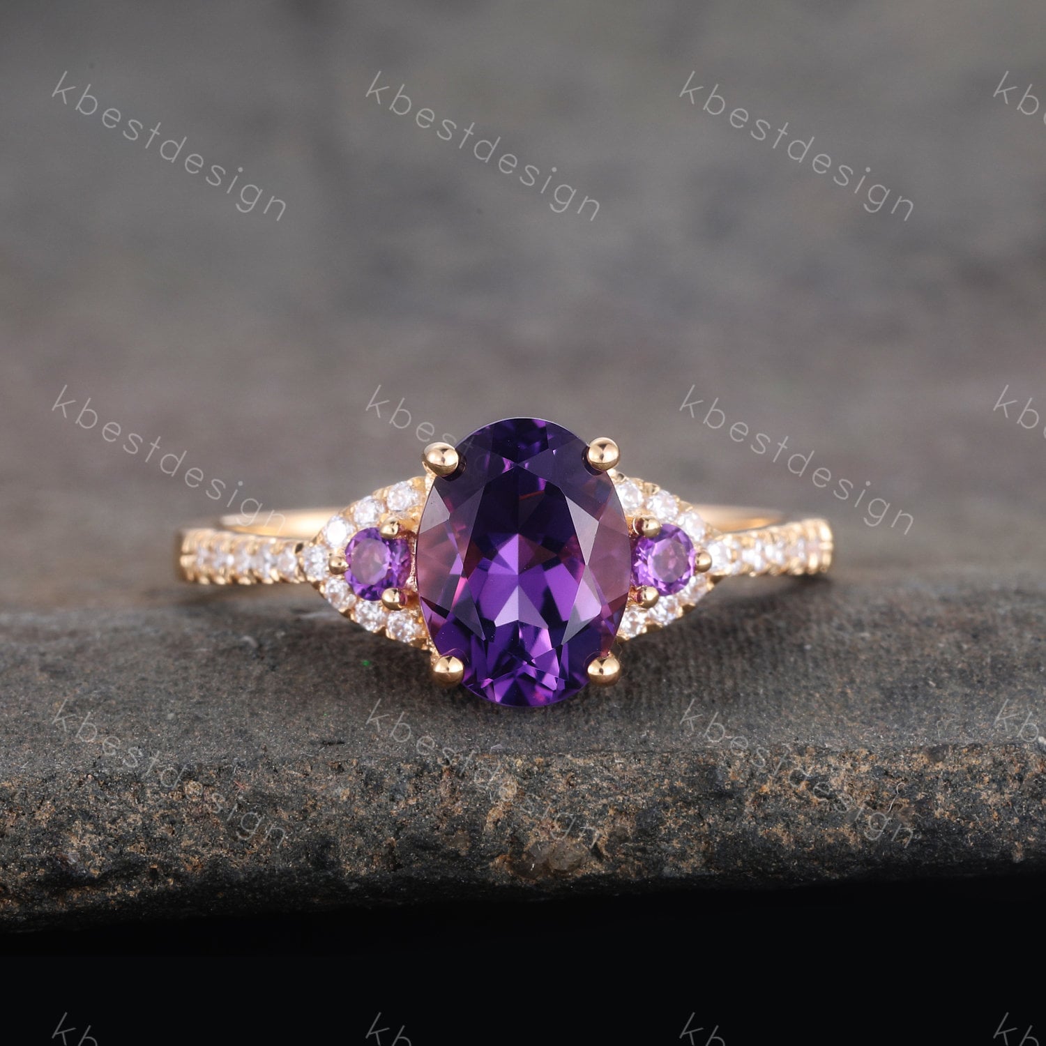 Vintage Heart Shaped Amethyst, Diamond, and 14K Gold Ring