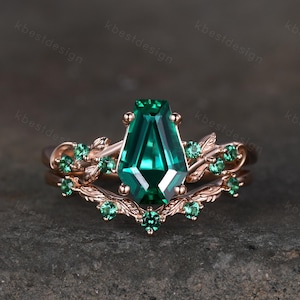 Vintage Coffin cut Emerald Engagement Ring Art Deco Branch Design Leaf Emerald Wedding Ring Rose Gold Ring Unique Bridal Promise Set