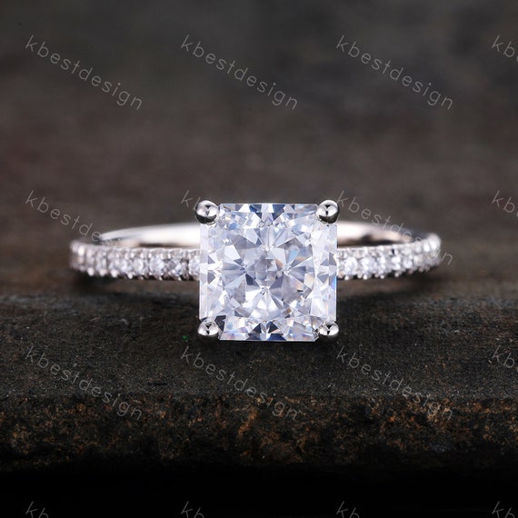 Square wedding hotsell band for her