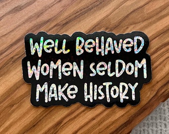 Sticker braaf vrouwen | Glanzende feministische vinylsticker