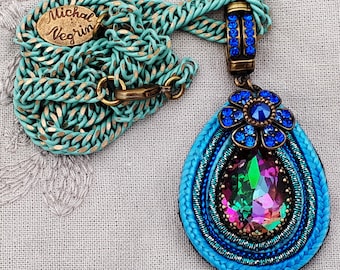 Michal Negrin Blue Victorian Crystal Teardrop Pendant Necklace Swarovski Rhinestones Daisy Vintage Flower Handmade Jewelry 1990s 2000s y2k