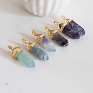 Green purple fluorite point pendant, jewelry pendant, stone pendant, jewelry creation, natural fluorite, 40mm, x1 G5656