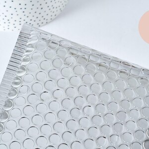 Sobres de burbujas de plástico metalizado plateado de 22,5 x 15 cm (10 unidades) (G6812)