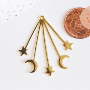 Pendentif acier doré lunes et étoiles 41mm, breloque doré, acier inoxydable doré, pendentif sans nickel, x1 G6163