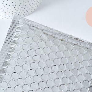 Sobres de burbujas de plástico metalizado plateado de 22,5 x 15 cm (10 unidades) (G6812)