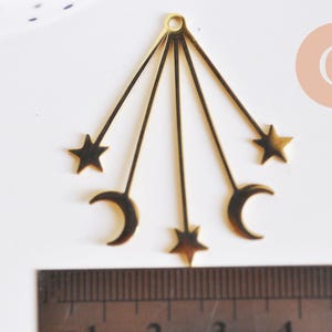 Pendentif acier doré lunes et étoiles 41mm, breloque doré, acier inoxydable doré, pendentif sans nickel, x1 G6163