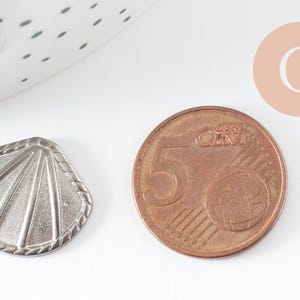 cabochon coquillage acier inoxydable platine 18.5mm, x1 (G10193)