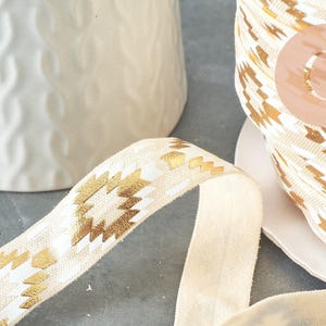 Ruban élastique motif Aztèque écru or EFJF,bracelet EVJF,ruban mariage,scrapbooking,16mm,1 mètre (G1887)