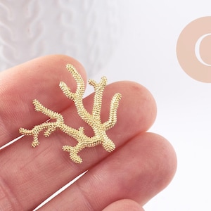 Raw brass coral connector pendant, 25.5mm, coral pendant for costume jewelry making, x1 (G7151)