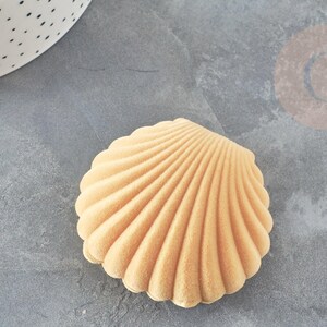 Ecrin bijou coquillage Velours jaune moutarde 3.5x3.8cm, x1 (G5097)