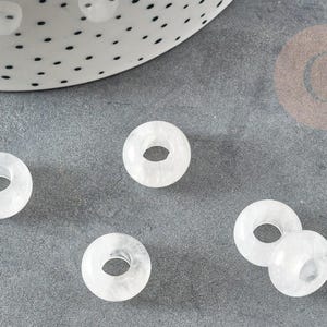 Natürliche Bergkristall-Rondell-Donut-Perle 14 mm, Naturstein-Rondell-Anhänger für Schmuckherstellung x2 G9181