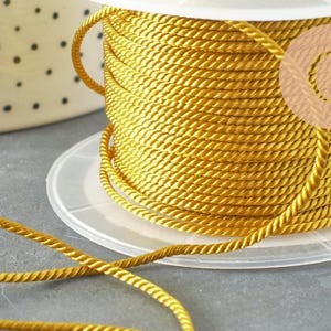 Dark Gold Twisted Satin Cord 2mm, x1 meter (G4594)