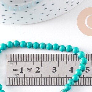 Perle howlite turquoise Bijou pierre naturelle 4mm, x1 fil de 38cm (G5168)