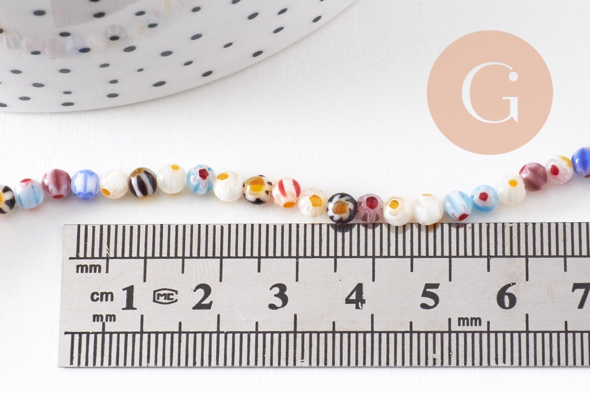 Perles En Verre Opaques Et Bâtons Millefiori - Couleur Grise, Diverses Formes, Fabriqué En Inde