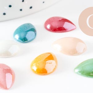 Cabochon a cupola in porcellana iridescente, cabochon, porcellana, fatti a mano, 13 mm x 18 mm, x10 (13 g) G2075