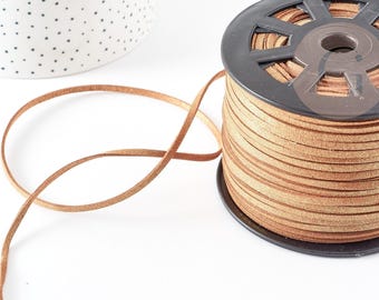 cordon suédé marron, cordon pour bijoux,cordon à paillettes, cordon cuir, création bijou, 4mm, longueur 1 mètre-G90