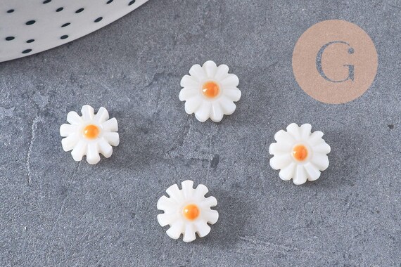 Perle fleur marguerite nacre naturelle 13mm, x1 (G4004)