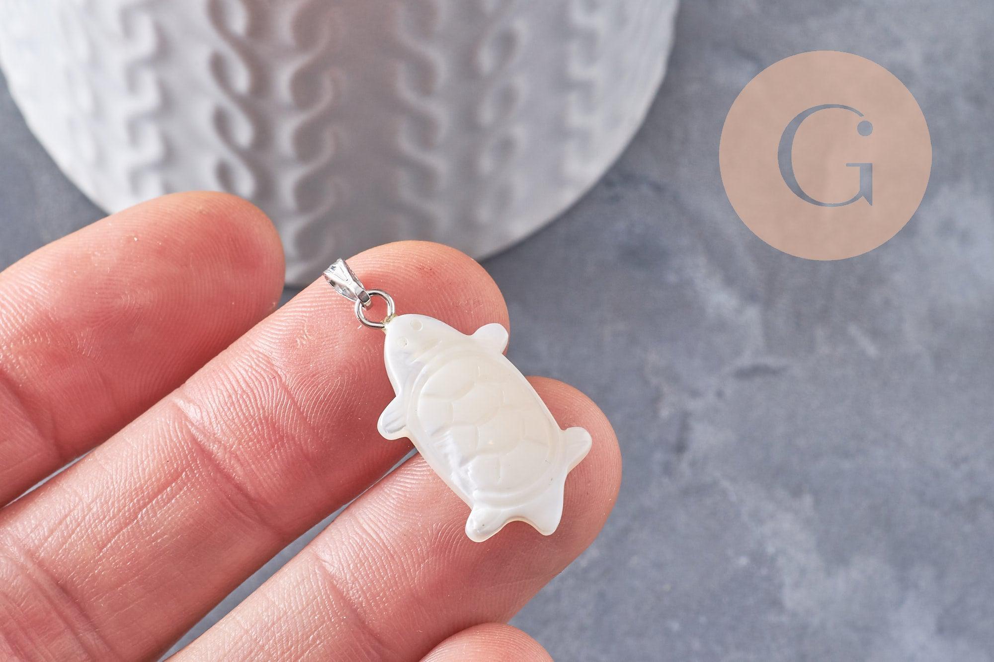 Pendentif Tortue En Métal Argentifère Et Coquillage – Bel état, Année 2010, Longueur 3x5cm