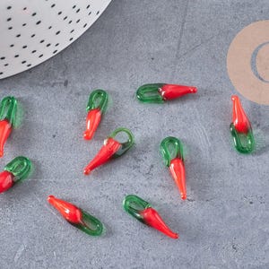 Colgante de chile rojo de cristal checo, 21 mm, colgante de cristal hecho a mano, colgante de la suerte, x 10, G2680