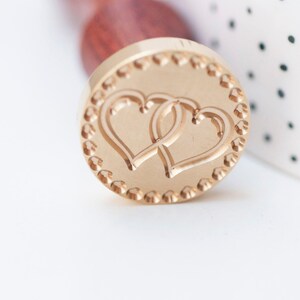 Sello de metal con corazones entrelazados, lacre, material para crear sellos personalizados, invitaciones de boda DIY, 25 mm x 1 G4723
