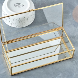 Rectangle gold metal glass jewelry box 23cm, x1 (G8099)