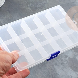 Boite rangement perles en plastique rectangulaire 17cm, x1 (G1350)