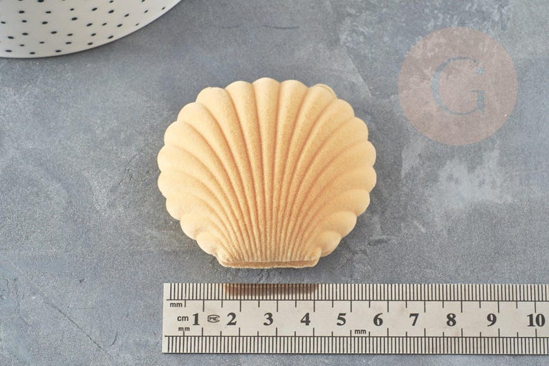 Ecrin bijou coquillage Velours jaune moutarde 3.5x3.8cm, x1 (G5097)