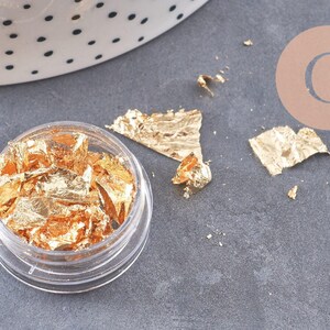 Foglia di metallo dorato, foglia d'oro per creazione di gioielli, inclusione di resina o creazione di argilla polimerica, scatola da 4 gr, x1 (G3504)