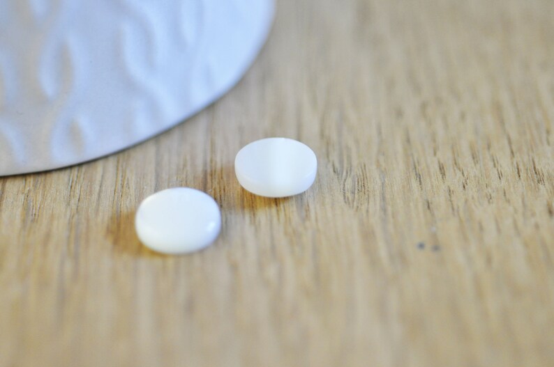 natural shell mother-of-pearl cabochon shell cabochon natural mother-of-pearl,10mm,G2751 jewelry creation Cabochon round white mother-of-pearl