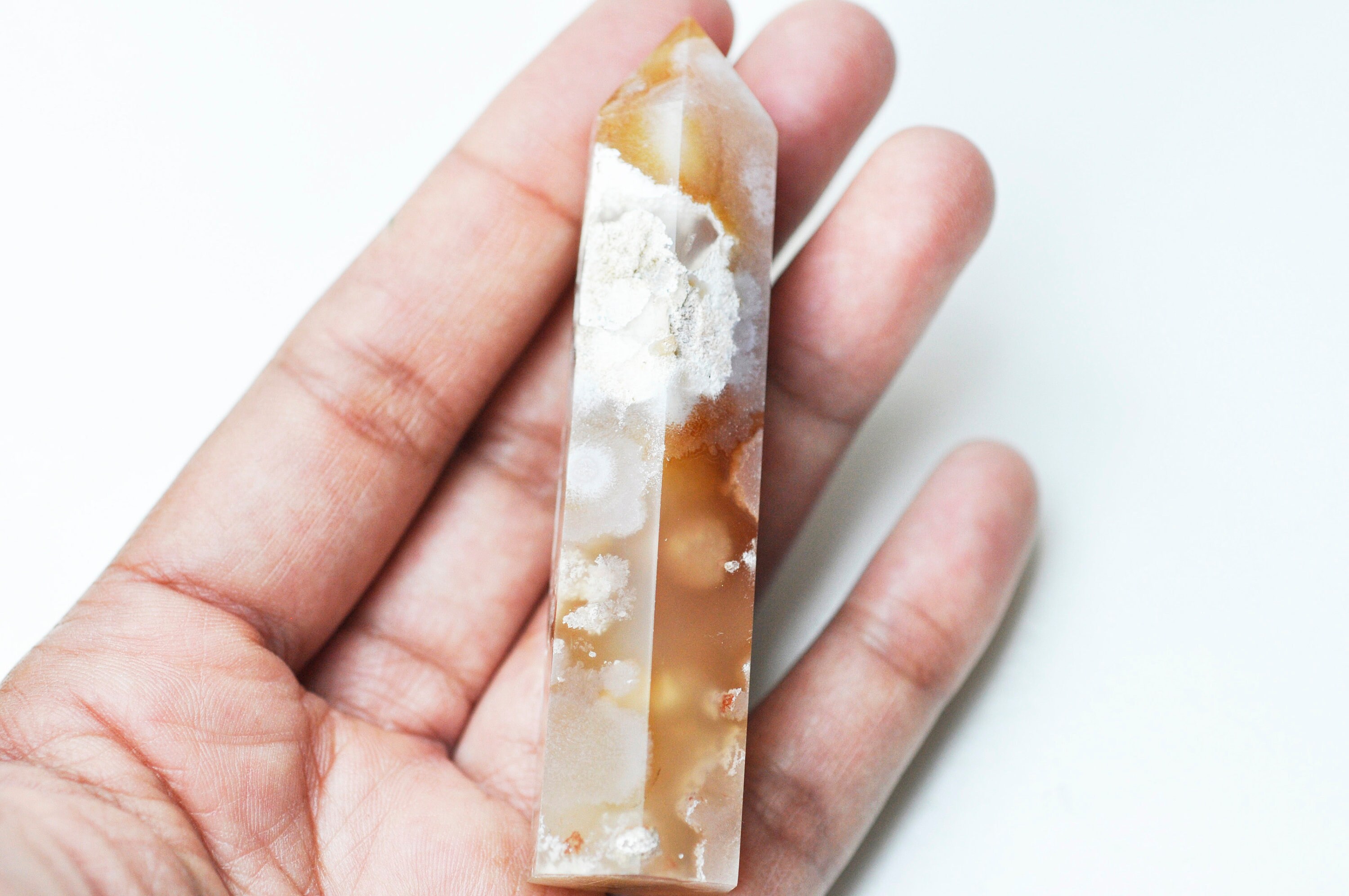 Pointe Agate Fleur Naturelle Roulée, , Pierre Semi-Precieuse, Séance Lithothérapie, La Pièce N8 G486