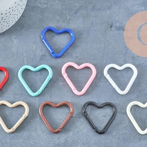 Coloured aluminium heart-shaped lobster clasp, 43mm, x1 (G8144)