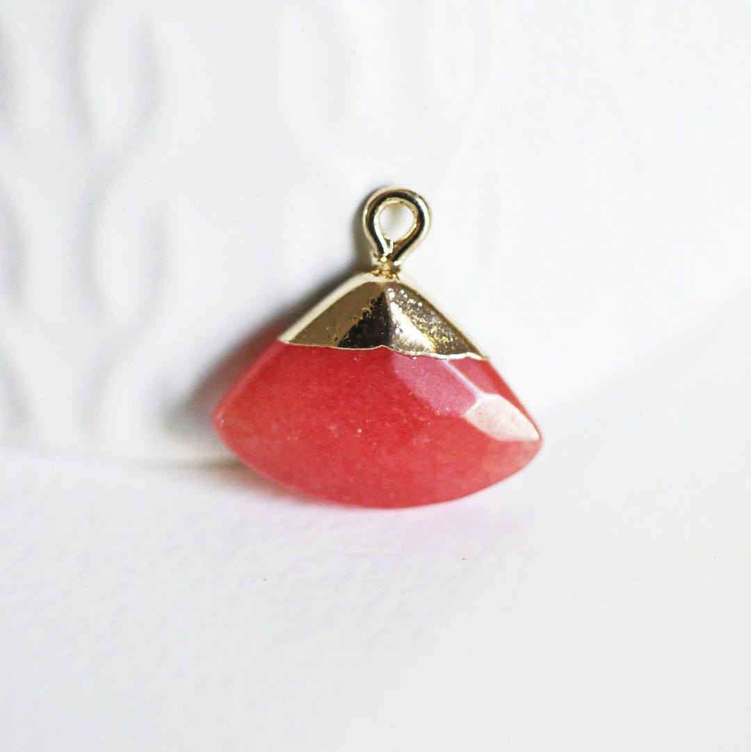 Natural Red Jade Triangle Pendant Faceted 20mm, X1 (G2717) - Etsy
