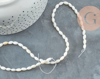 Cuentas de grano de arroz de nácar blanco natural de 8 mm, x1 tira de 38 cm (G0770)