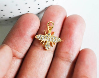 Golden brass zircon bee pendant, jewelry supplies, brass jewelry, raw brass pendant, 17mm, X1 G3332