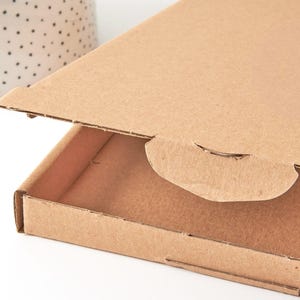 Cartons extra plat A4 350x250x20mm, un emballage pour vos expéditions, x10 G7058