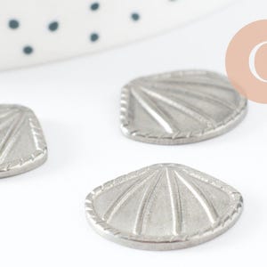 cabochon coquillage acier inoxydable platine 18.5mm, x1 (G10193)